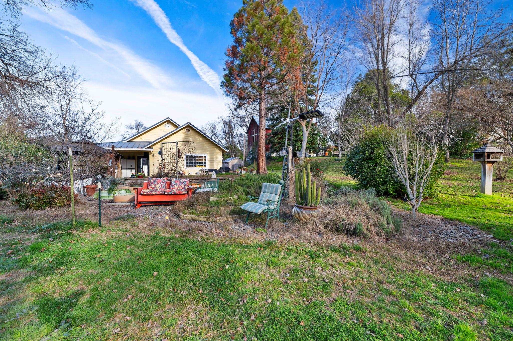 10177 Pulpit Rock Road Jamestown, CA 95327 - Photo 28 of 60 View of grassy yard