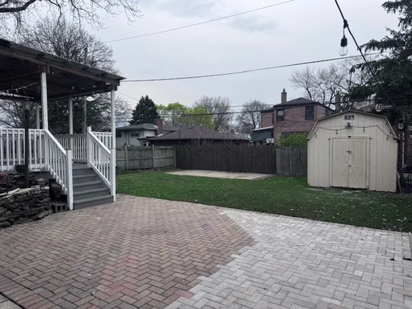 $349,500 | 9132 South California Avenue, Evergreen Park, IL 60805
