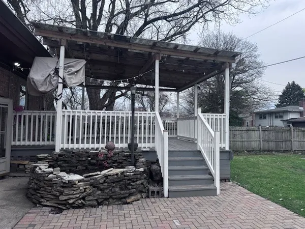 $349,500 | 9132 South California Avenue, Evergreen Park, IL 60805