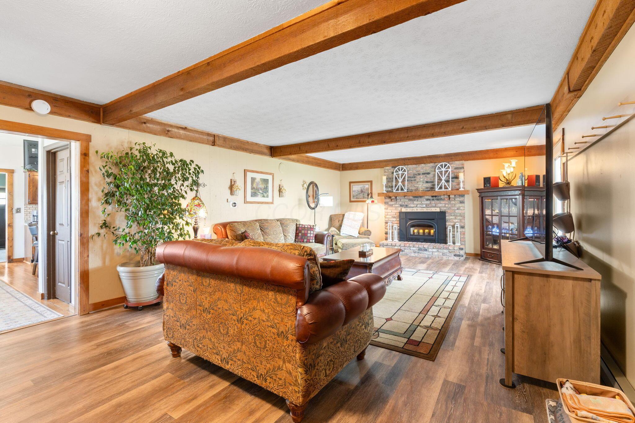 2349 Park Road Woodstock, OH 43084 - Photo 24 of 66 Family room