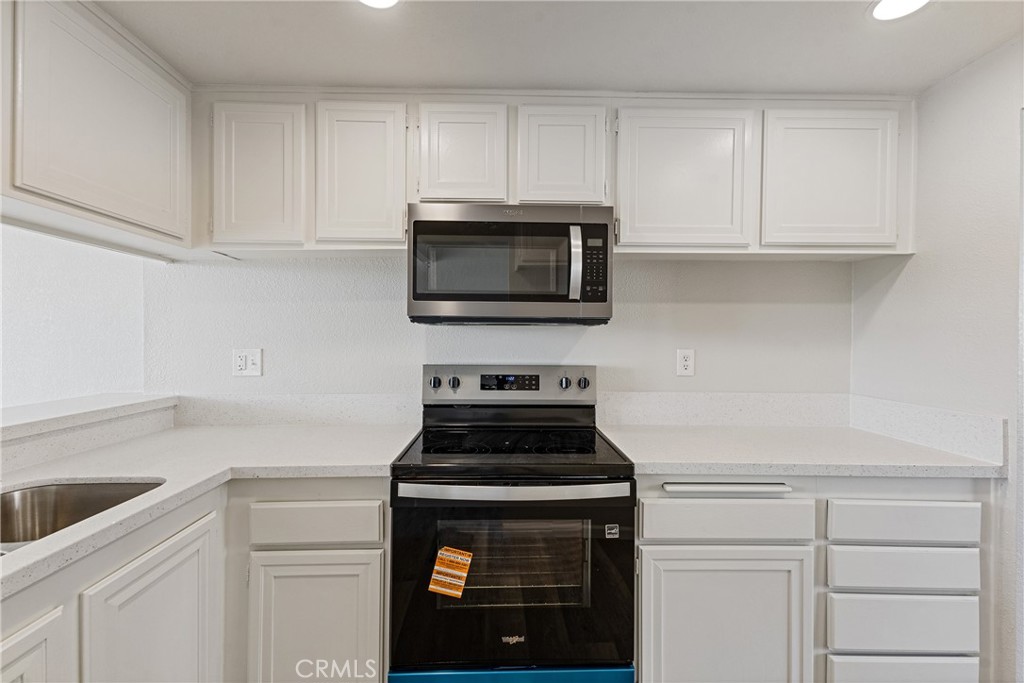 2315 Caringa Way, Unit 51 Carlsbad, CA 92009 - Photo 15 of 41