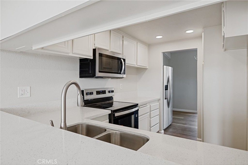 2315 Caringa Way, Unit 51 Carlsbad, CA 92009 - Photo 18 of 41