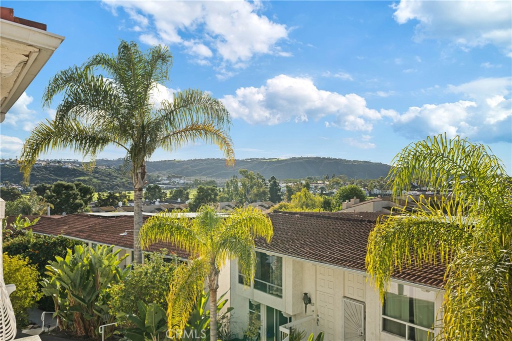 2315 Caringa Way, Unit 51 Carlsbad, CA 92009 - Photo 2 of 41