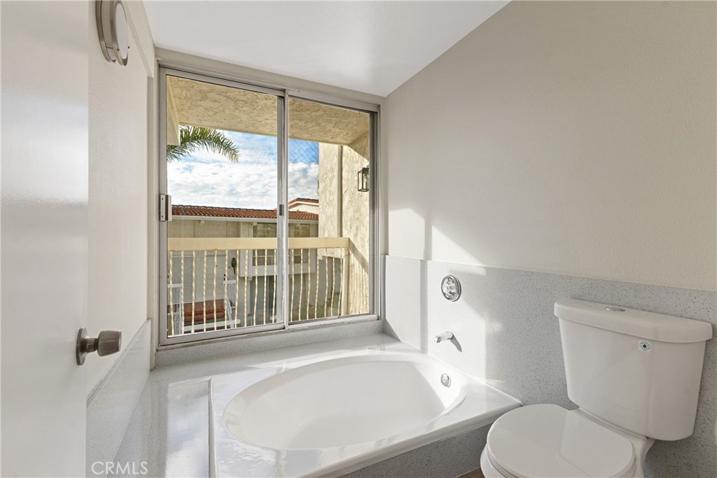 2315 Caringa Way, Unit 51 Carlsbad, CA 92009 - Photo 31 of 41