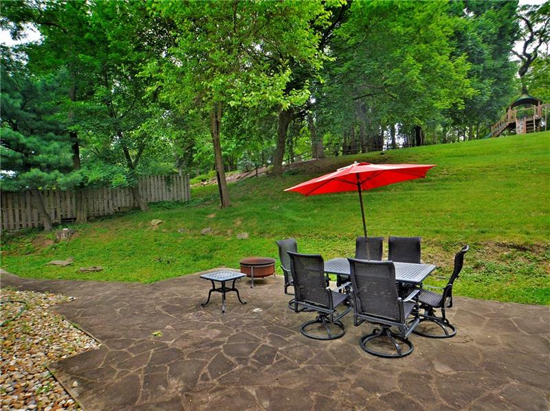 43 Holland Road Churchill, PA 15235 - Photo 24 of 25 Patio area in back yard.