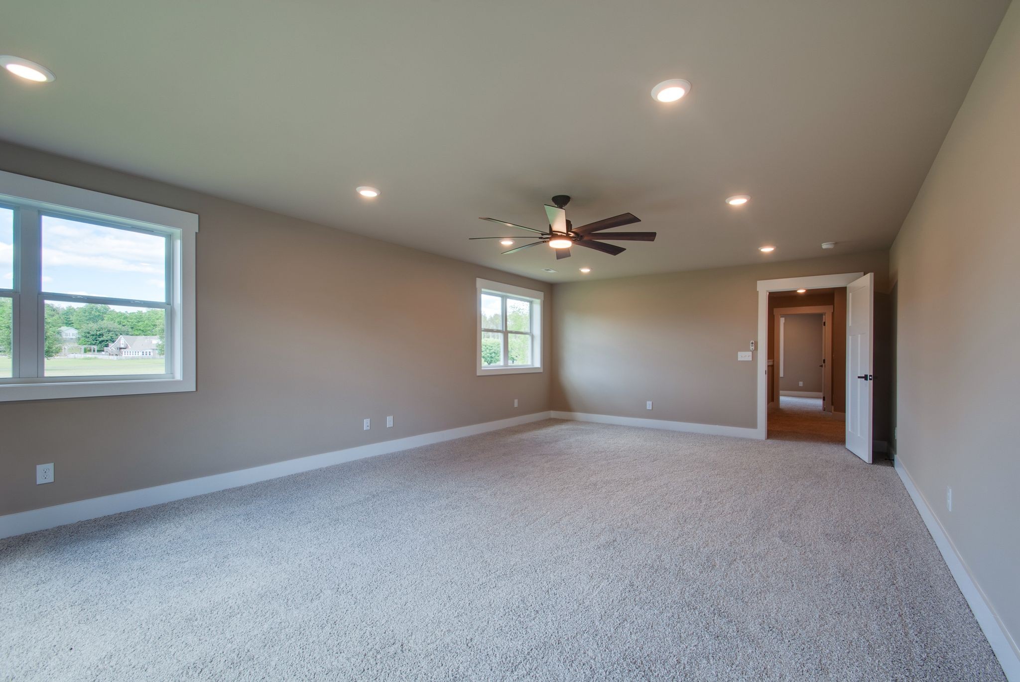 3333 Booker Ridge Road Mount Pleasant, TN 38474 - Photo 32 of 43 an empty room with windows and closet