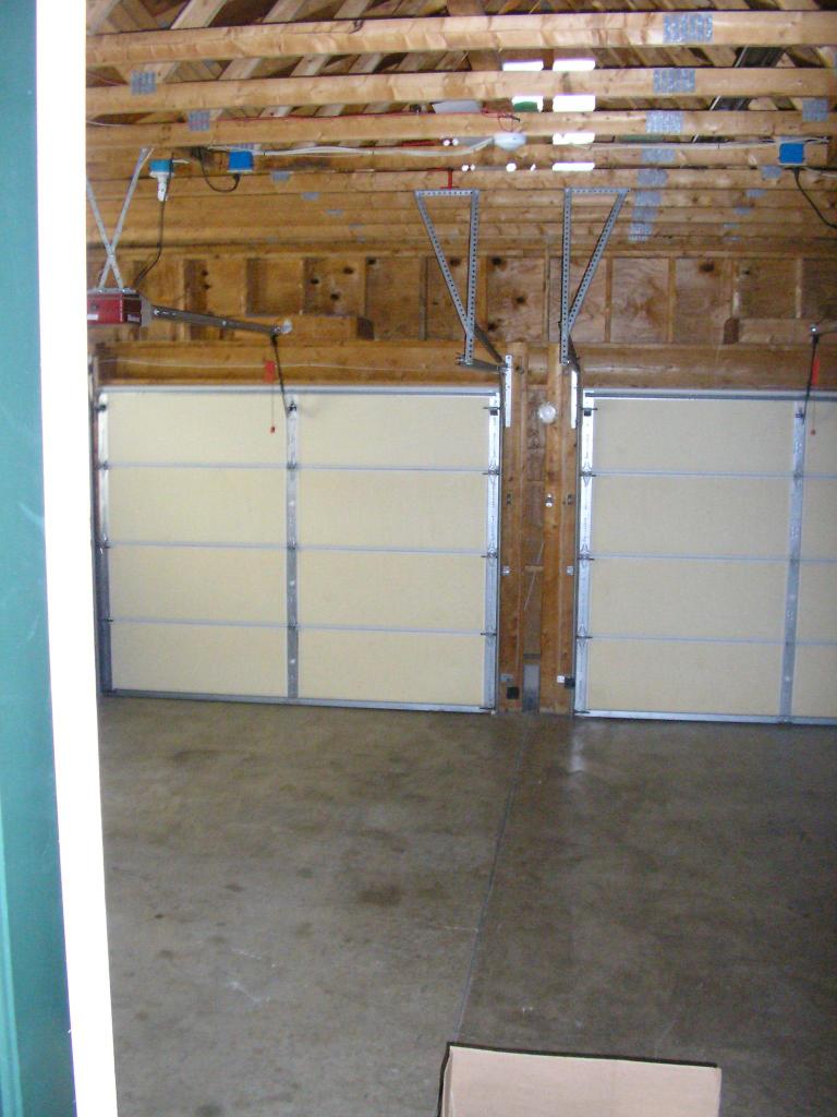 107 Hamilton Road East Stroudsburg, PA 18360 - Photo 11 of 17 Garage