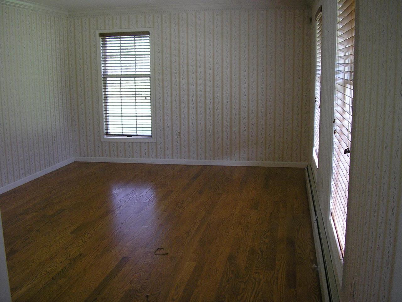 107 Hamilton Road East Stroudsburg, PA 18360 - Photo 10 of 17 Formal Living Room