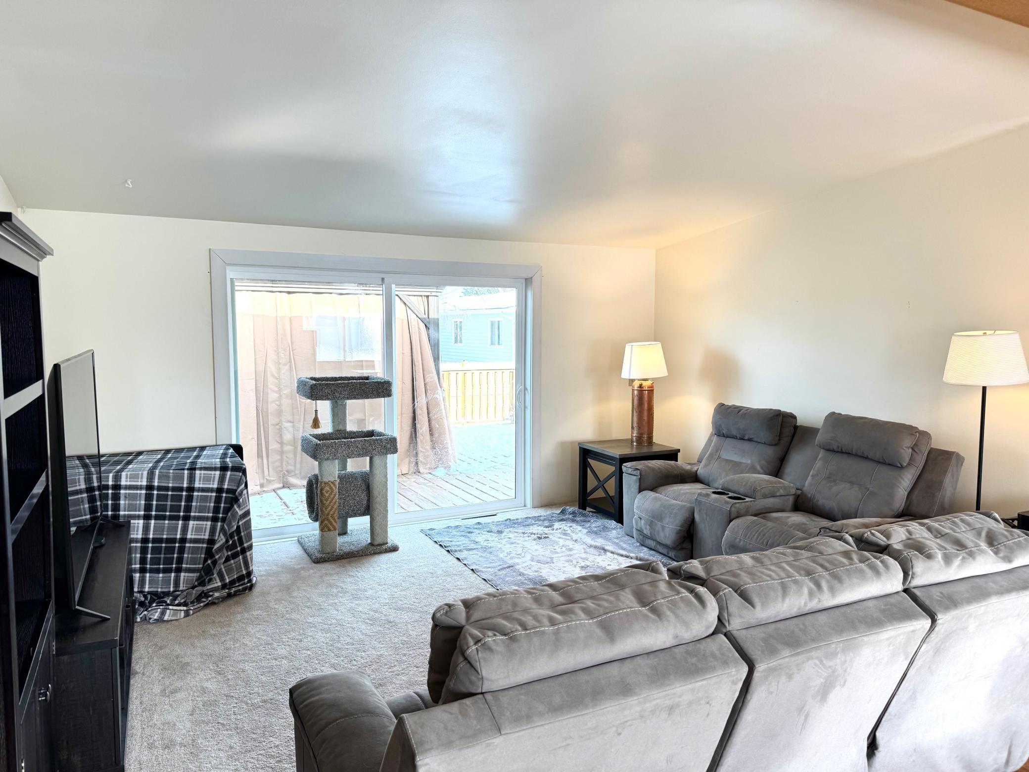 103 8th Street Southwest Roseau, MN 56751 - Photo 9 of 21