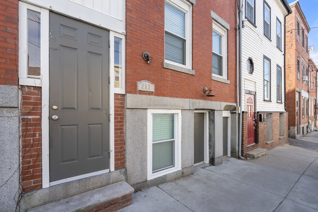 353 Sumner Street, Unit 2 Boston, MA 02128 - Photo 18 of 19 Gallery Image 18