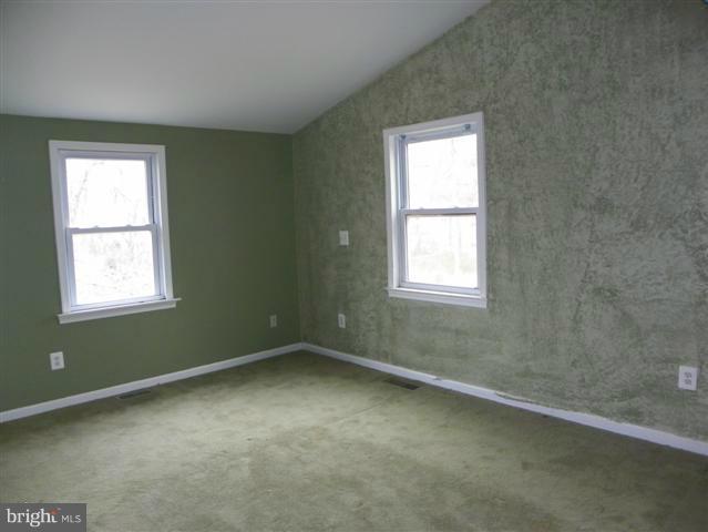 1507 Colony Road Pasadena, MD 21122 - Photo 5 of 30 Interior (General)