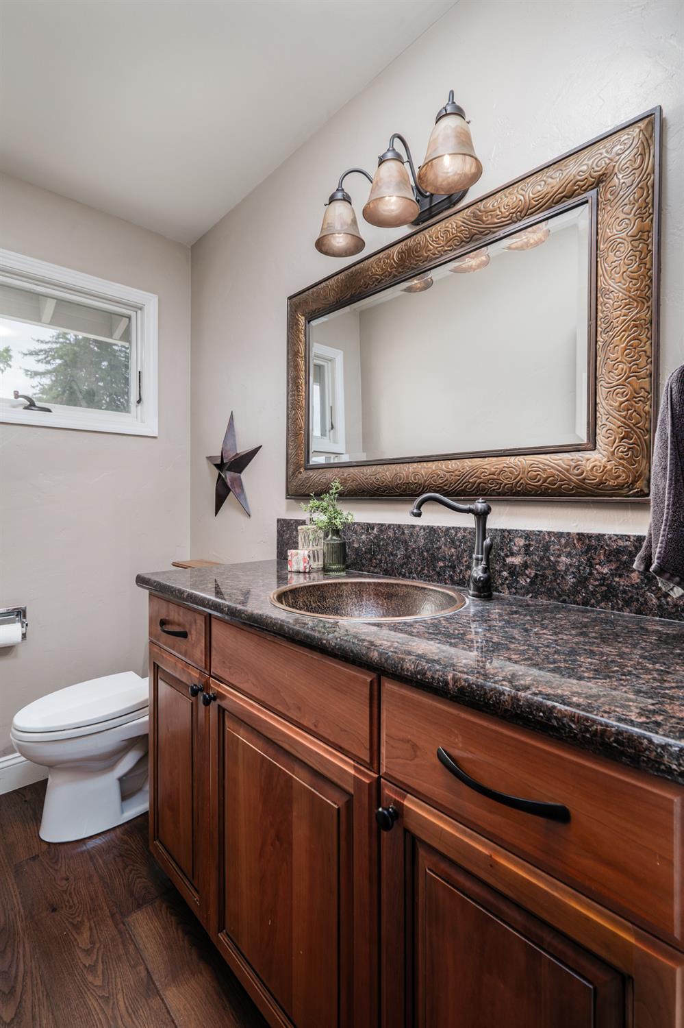 5249 Adelaide Way Carmichael, CA 95608 - Photo 19 of 75