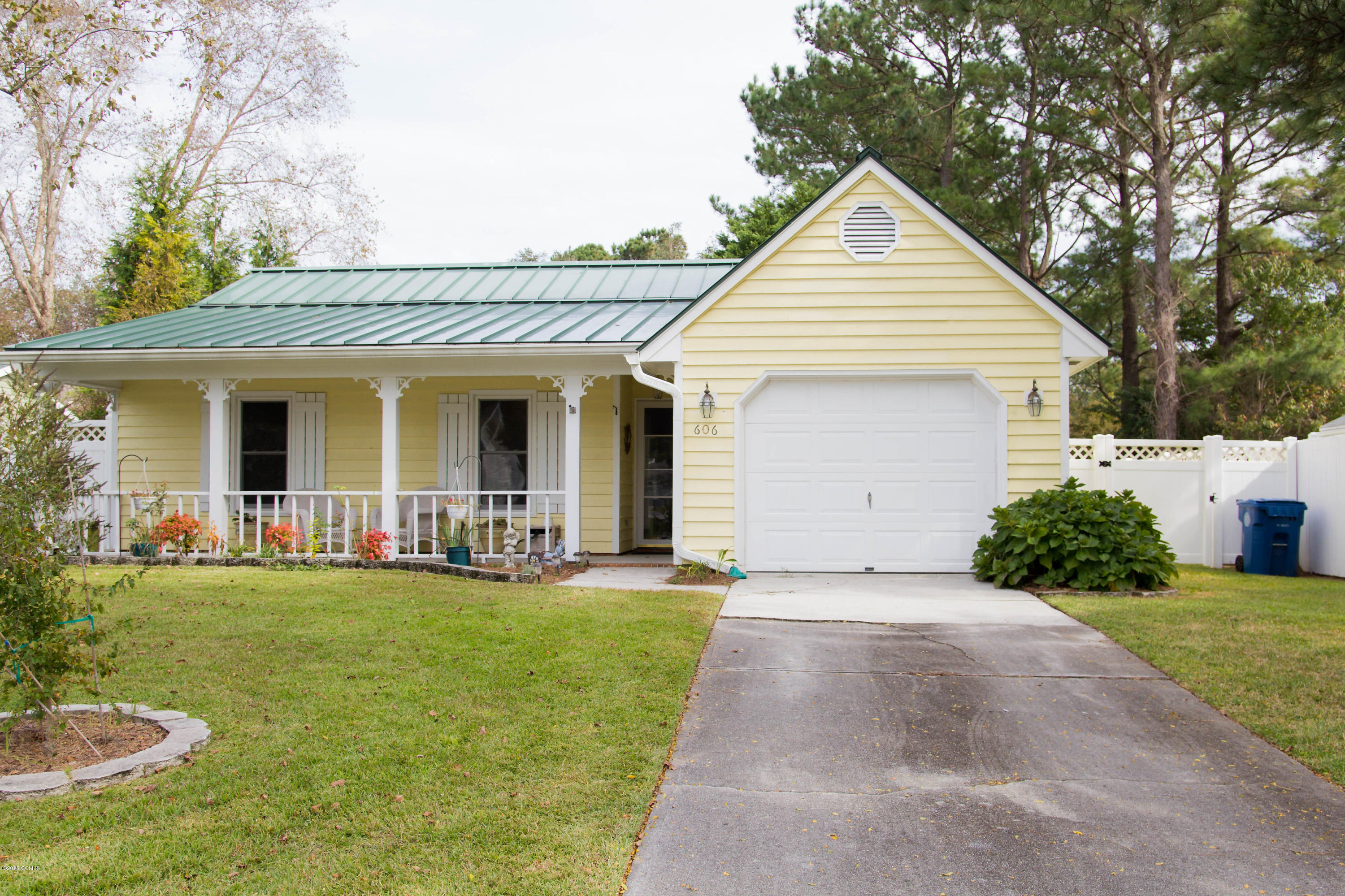 606 North Gate Road Morehead City, NC 28557 - Photo 44 of 57 606N.Gate20(1of1)