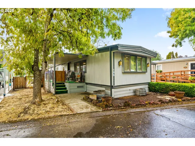 $53,900 | 1475 Green Acres Road, Unit 123, Eugene, OR 97408