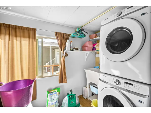 $53,900 | 1475 Green Acres Road, Unit 123, Eugene, OR 97408