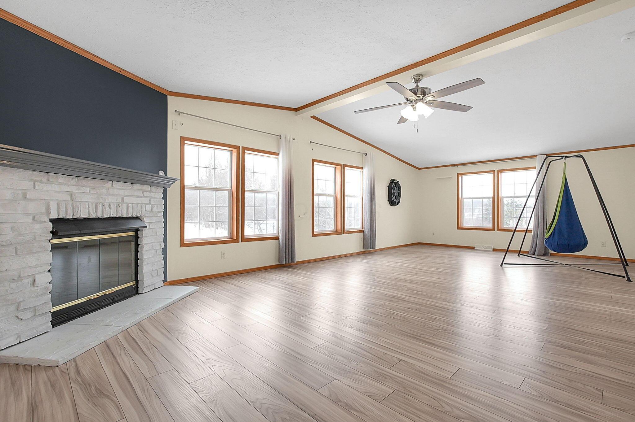 10648 Watson Road Southeast Heath, OH 43056 - Photo 8 of 60 7-web-or-mls-10648-watson-rd-se