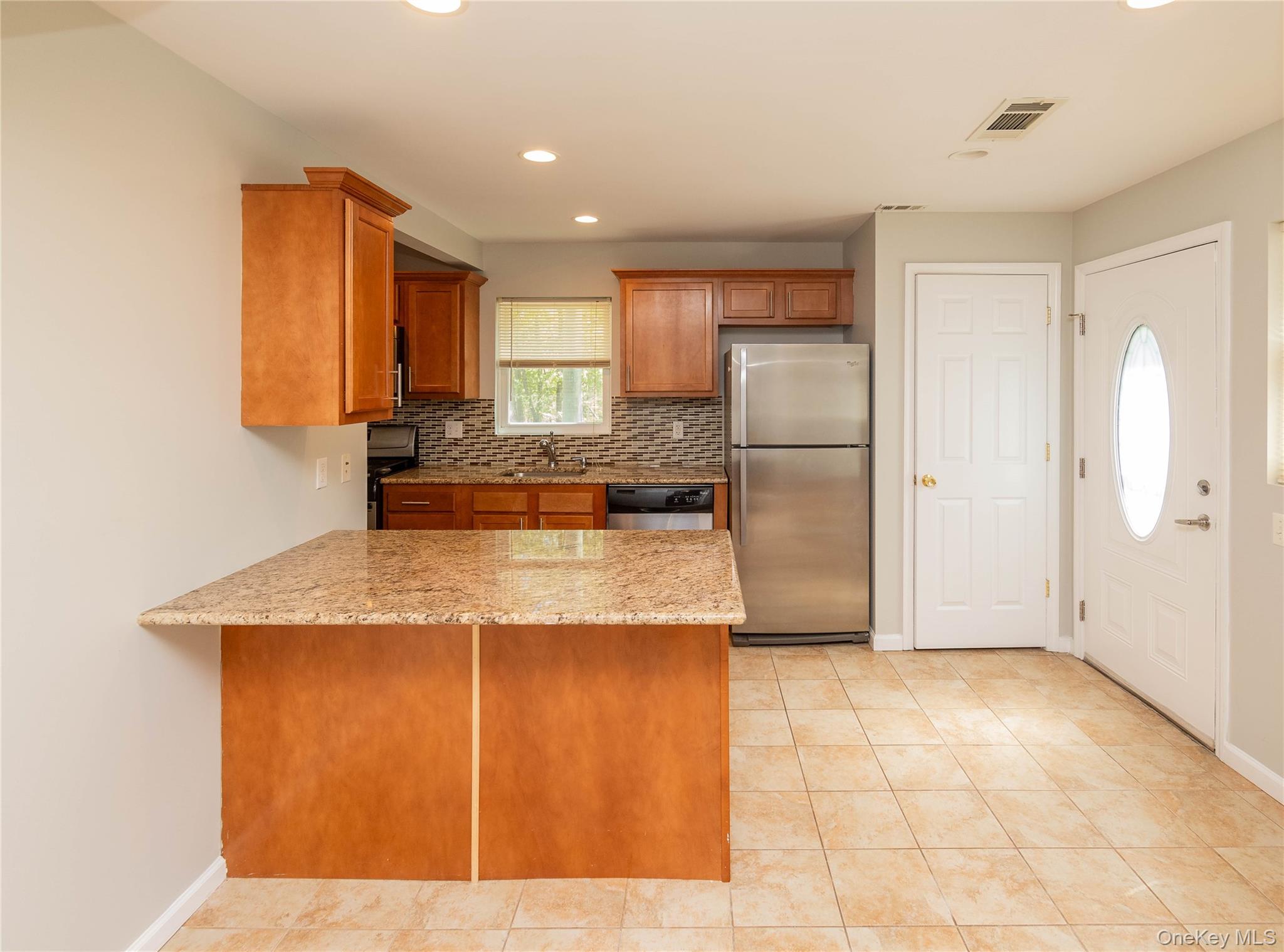 797 Forest Glen Road Monroe, NY 10950 - Photo 9 of 26