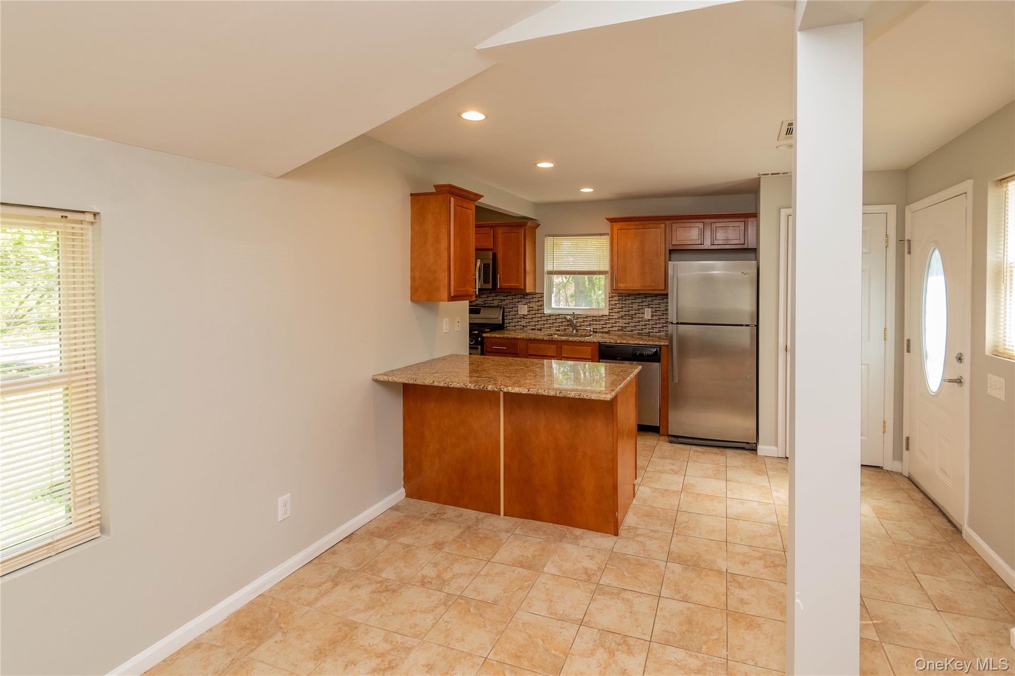 797 Forest Glen Road Monroe, NY 10950 - Photo 10 of 26