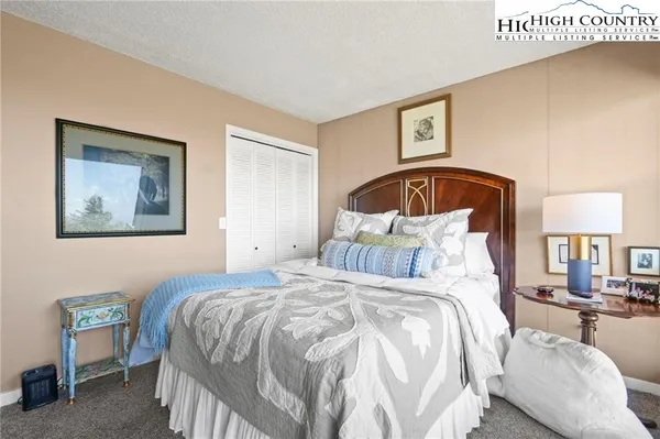 $318,000 | 101 Courtside Lane, Unit A5, Beech Mountain, NC 28604