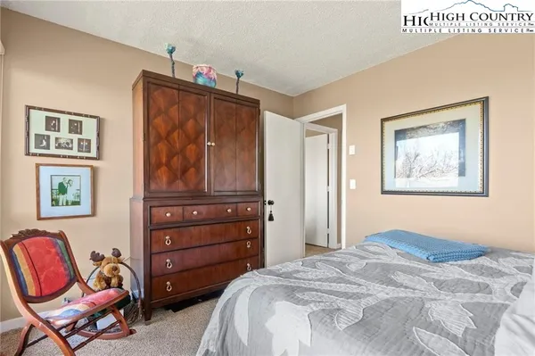 $318,000 | 101 Courtside Lane, Unit A5, Beech Mountain, NC 28604