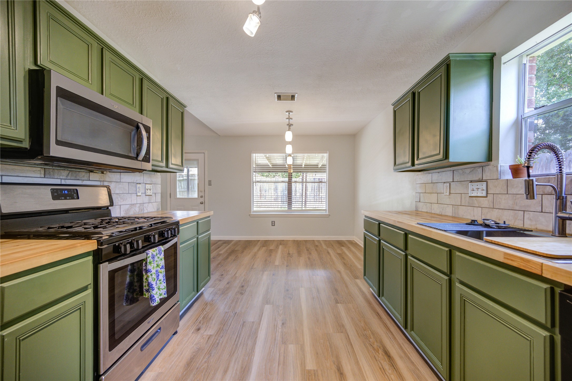 4130 Donalbain Drive Spring, TX 77373 - Photo 17 of 34