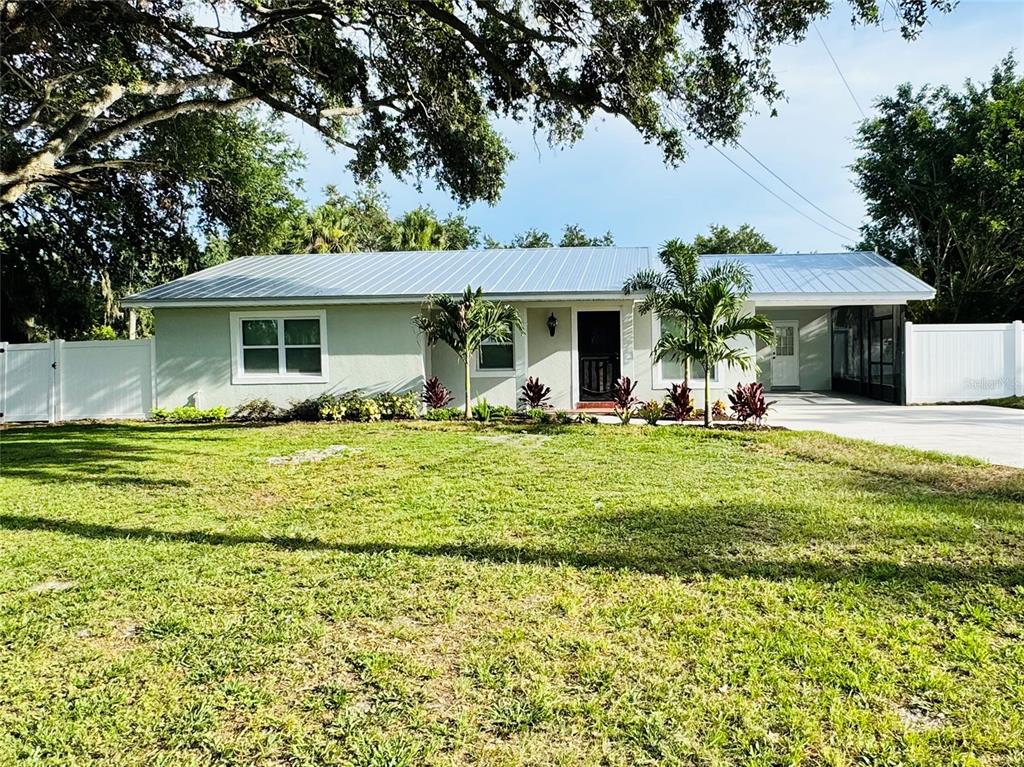 7013 Symmes Road Gibsonton, FL 33534 - Photo 1 of 20 Gallery Image 1