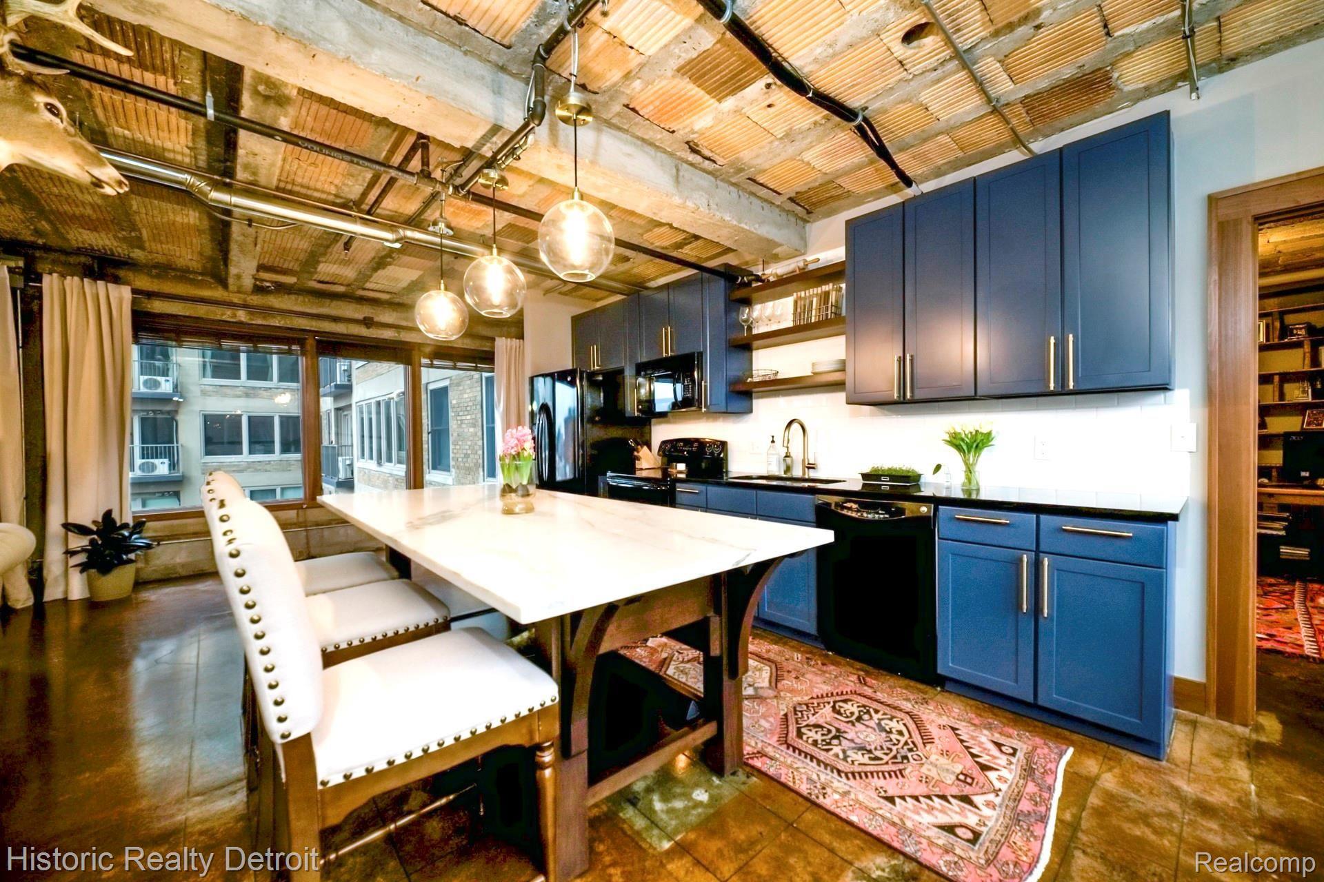 2915 John R Street, Unit 308 Detroit, MI 48201 - Photo 2 of 14 004-photo-kitchen-7997620.jpg
