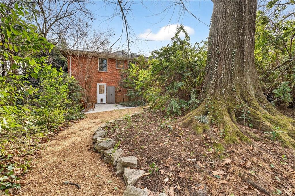 632 Willivee Drive Decatur, GA 30033 - Photo 39 of 44 front view of a house with a yard