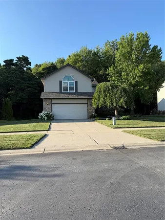 $400,000 | 44994 Sondra Drive, Belleville, MI 48111