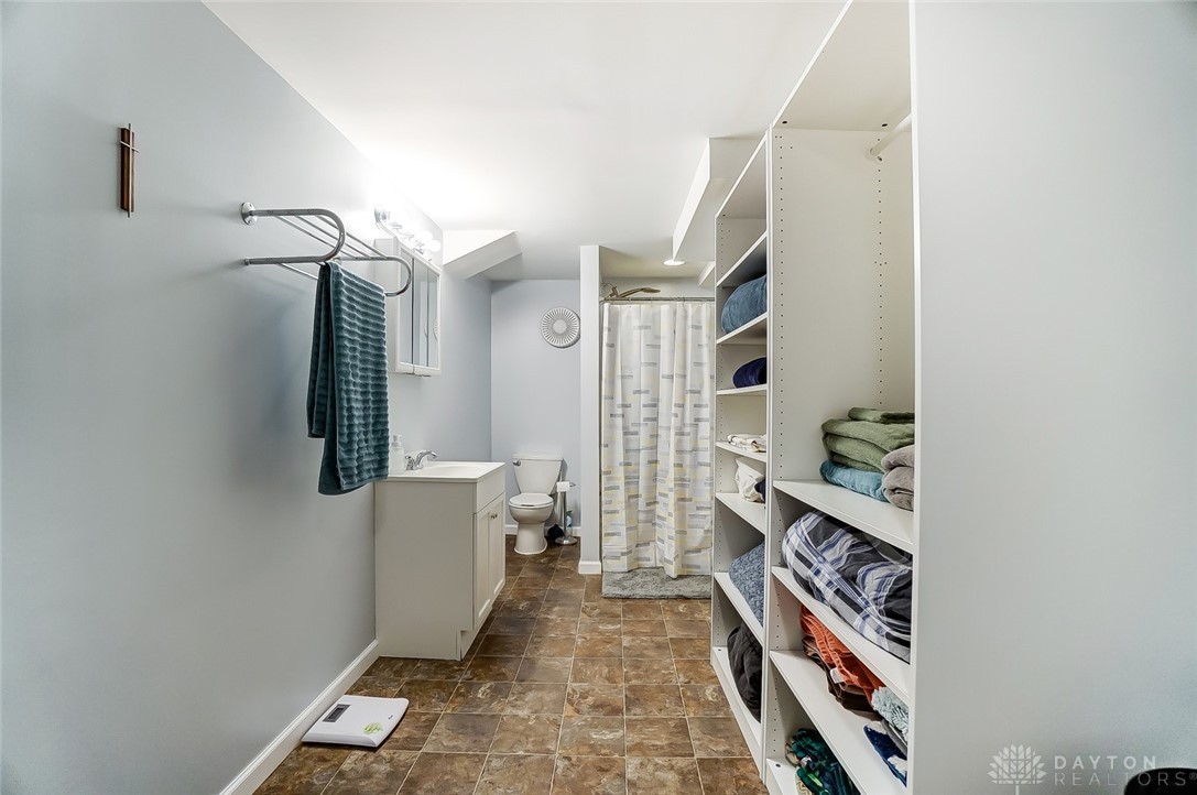 201 North Bromfield Road Kettering, OH 45429 - Photo 42 of 55 Gallery Image 42