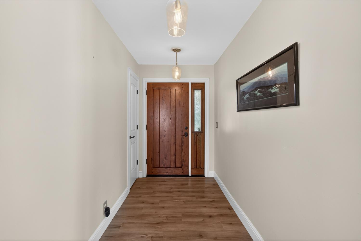 6187 Del Oro Road Granite Bay, CA 95746 - Photo 7 of 58