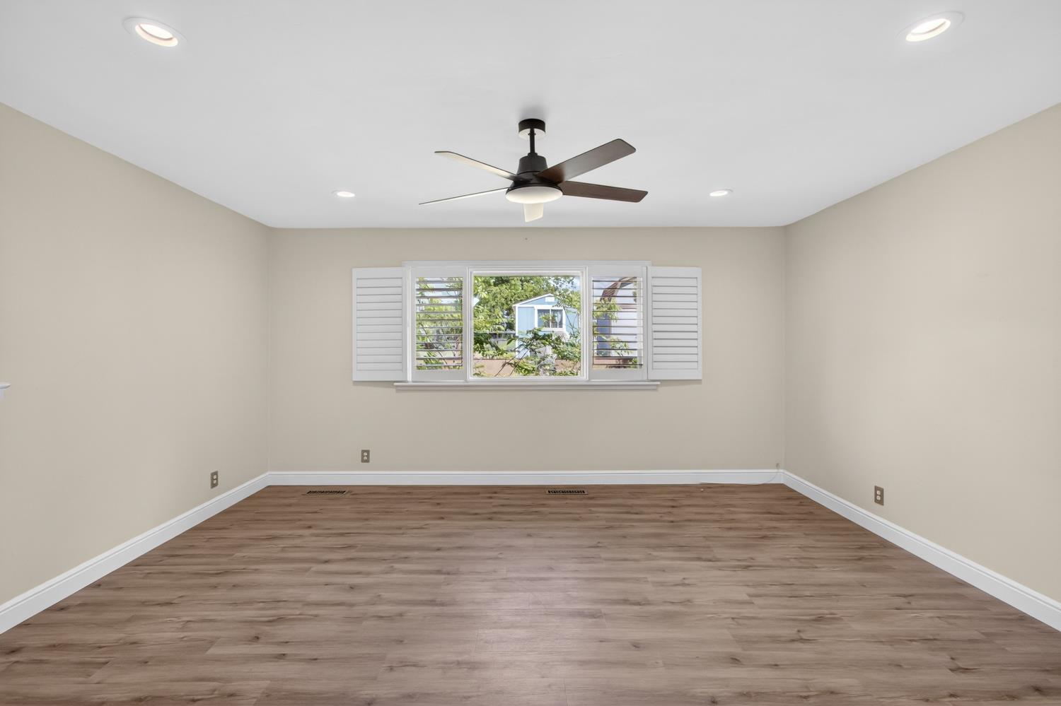 6187 Del Oro Road Granite Bay, CA 95746 - Photo 9 of 58