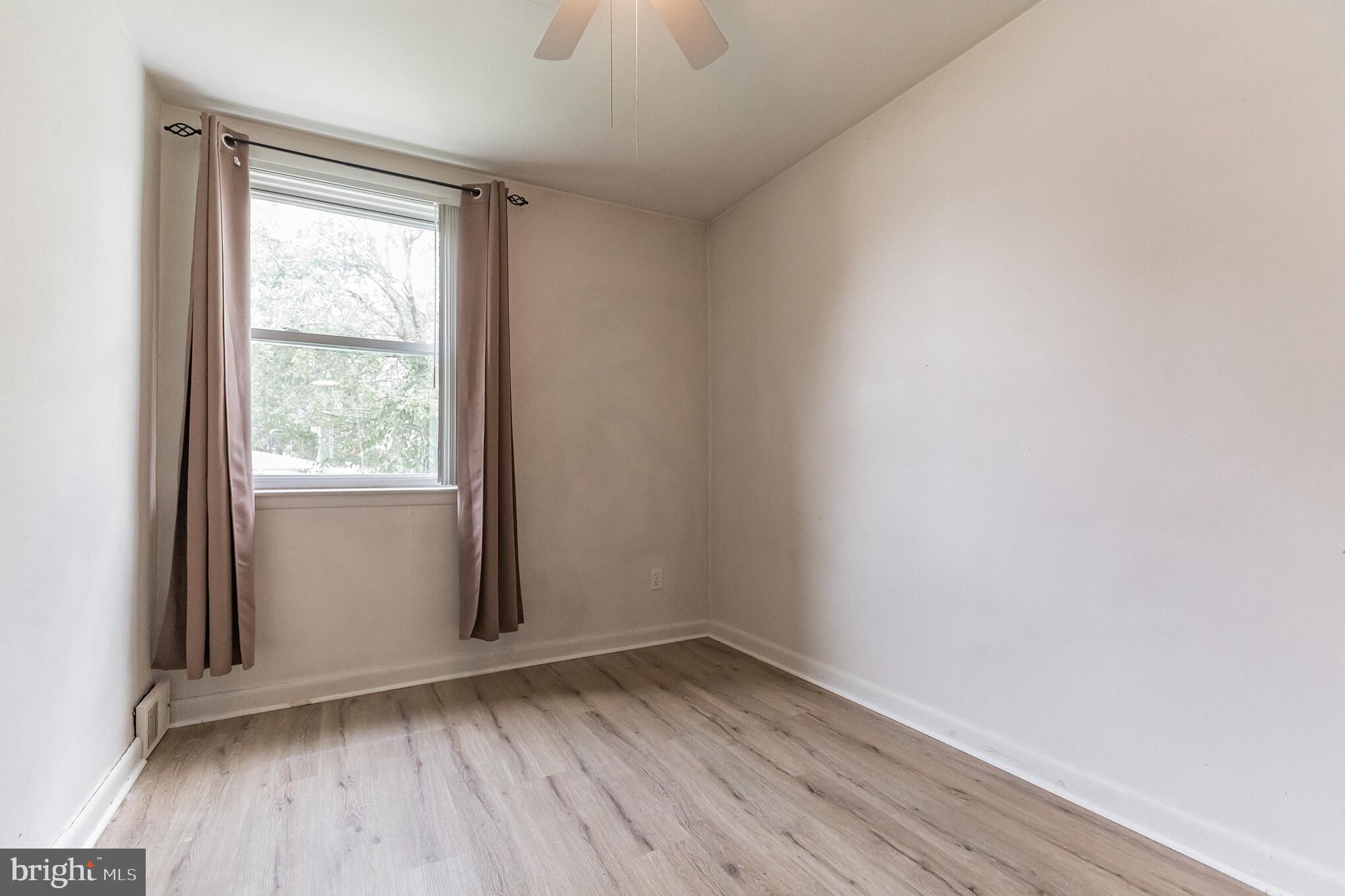 1904 Tomlinson Road Philadelphia, PA 19116 - Photo 17 of 28 Gallery Image 17