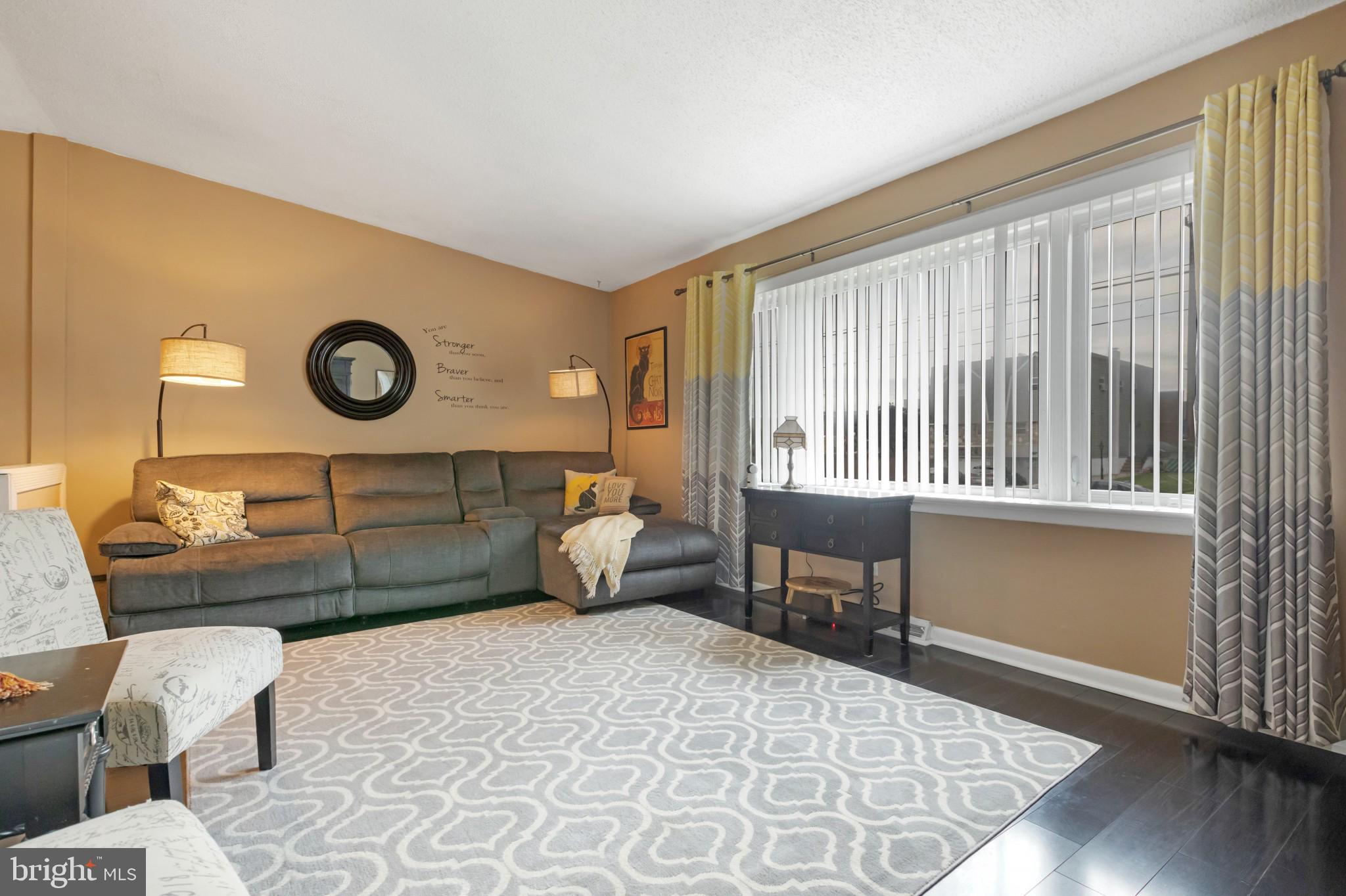 1904 Tomlinson Road Philadelphia, PA 19116 - Photo 6 of 28 Gallery Image 6