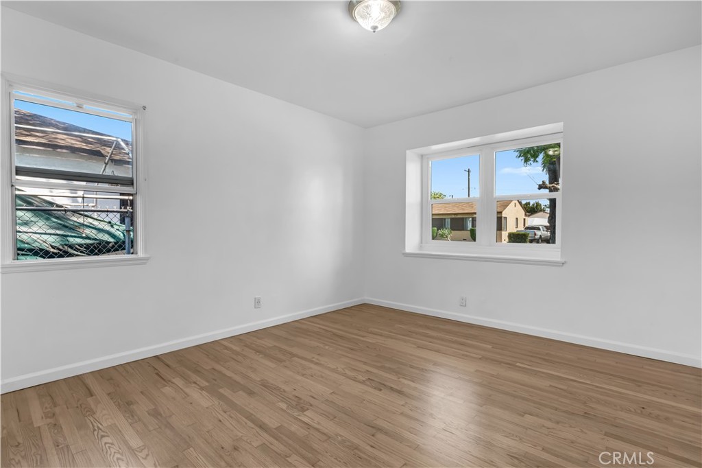 8628 Springer Street Downey, CA 90242 - Photo 21 of 33