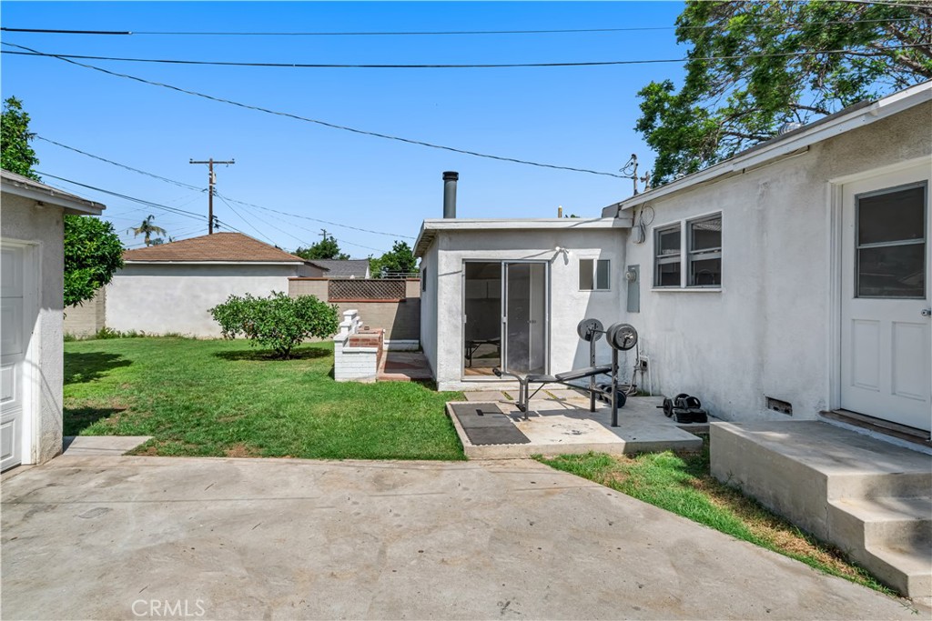 8628 Springer Street Downey, CA 90242 - Photo 30 of 33