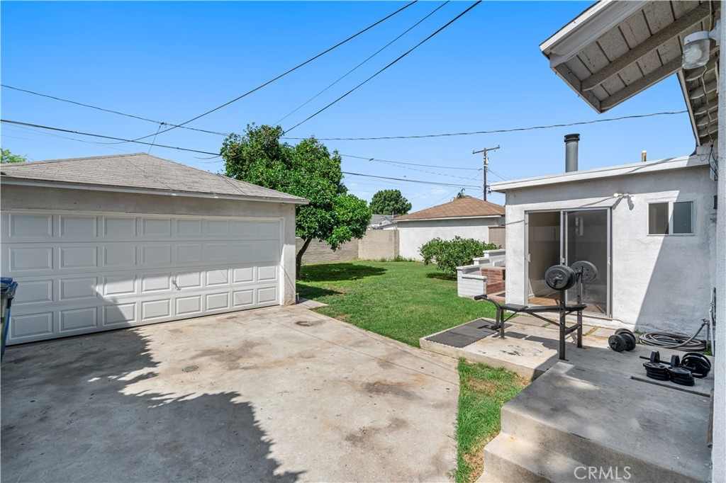 8628 Springer Street Downey, CA 90242 - Photo 31 of 33