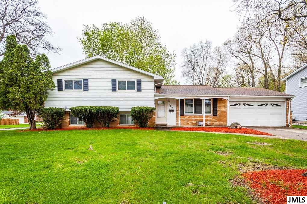 582 Christopher Road Jackson, MI 49203 - Photo 1 of 14 Photo 1