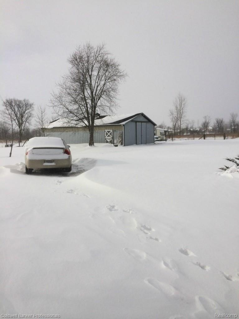 62455 Place Road New Haven, MI 48048 - Photo 10 of 32 IMG_3392.jpg