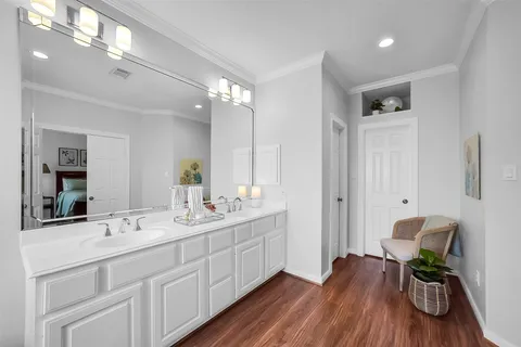 $625,000 | 3322 Memorial Crest Boulevard, Houston, TX 77007