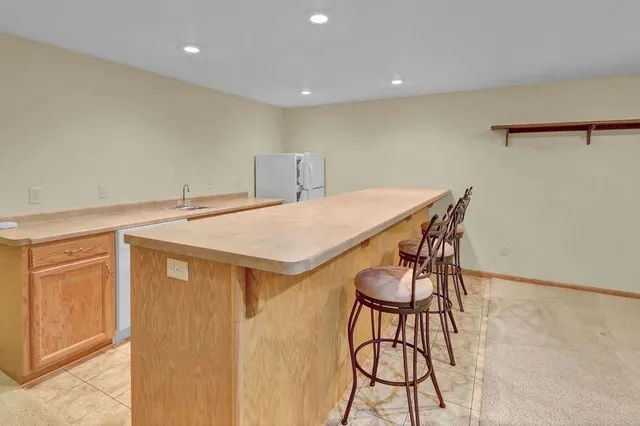 $309,900 | 2421 Stearns Way, St. Cloud, MN 56303