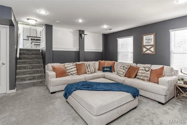 $299,900 | 17 Concord Drive, Crystal City, MO 63019