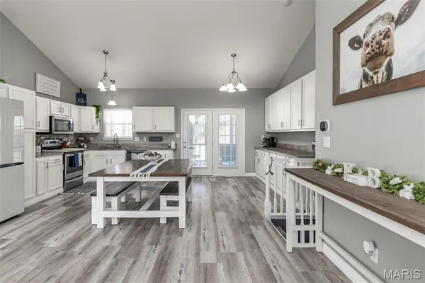 $299,900 | 17 Concord Drive, Crystal City, MO 63019