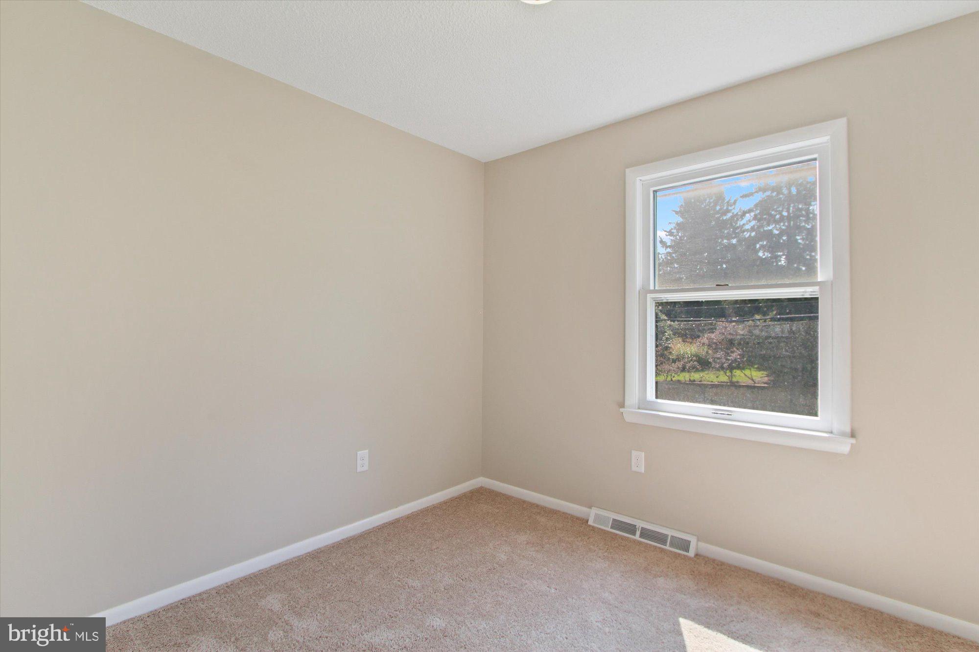 815 Ridgewood Road York, PA 17406 - Photo 15 of 28 Gallery Image 15