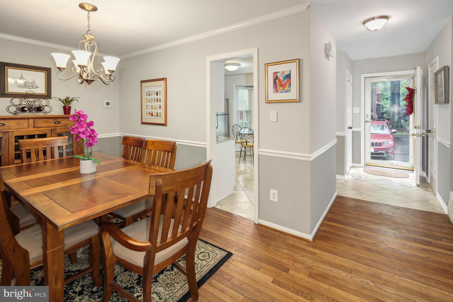 7910 Birchtree Court Springfield, VA 22152 - Photo 2 of 24 Interior (General)
