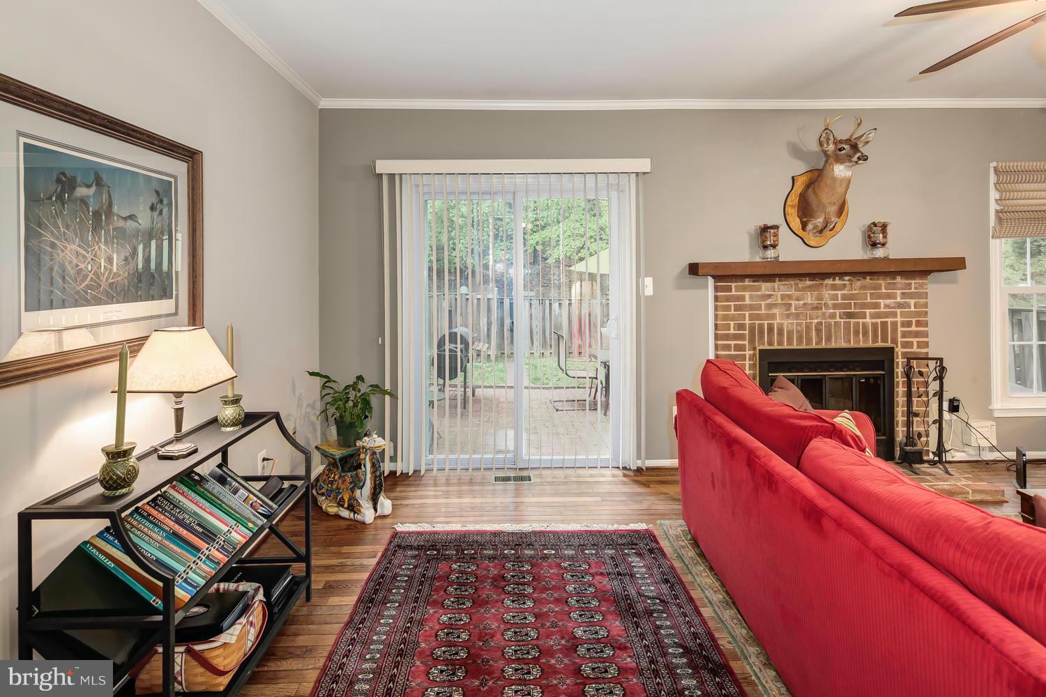 7910 Birchtree Court Springfield, VA 22152 - Photo 6 of 24 Living Room