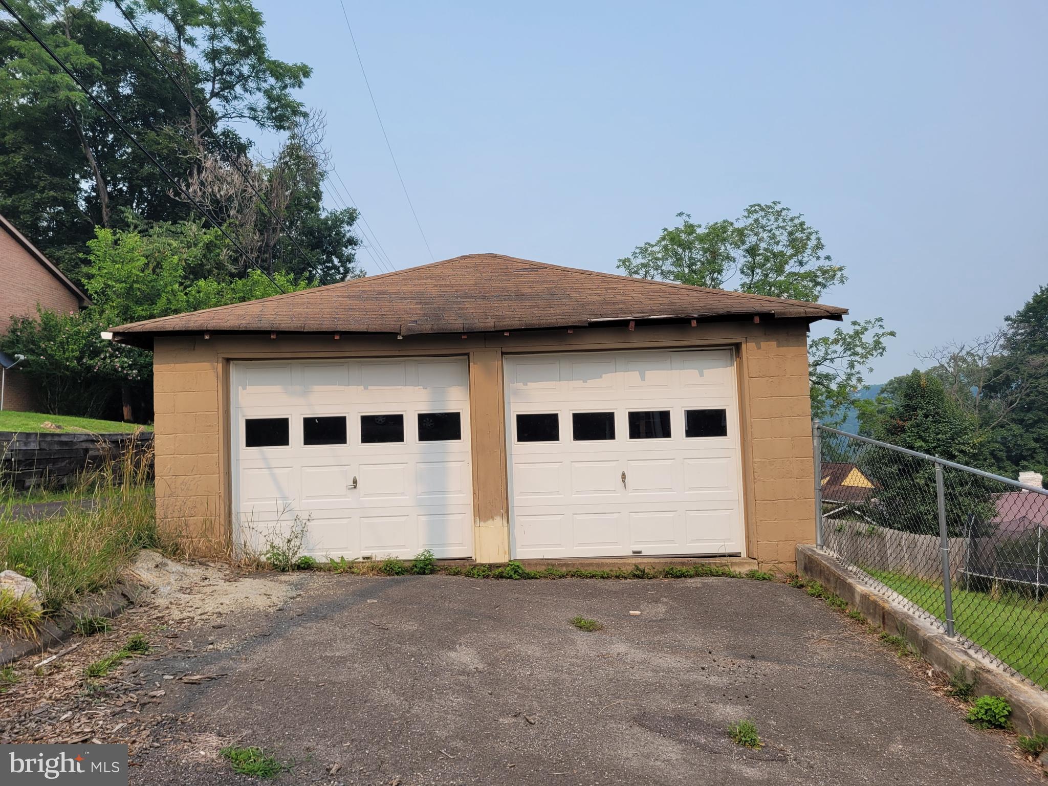 885 Braddock Road Cumberland, MD 21502 - Photo 9 of 43