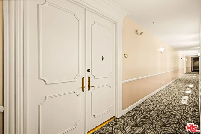 $1,249,000 | 930 North Doheny Drive, Unit 308, West Hollywood, CA 90069