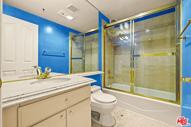 $1,249,000 | 930 North Doheny Drive, Unit 308, West Hollywood, CA 90069