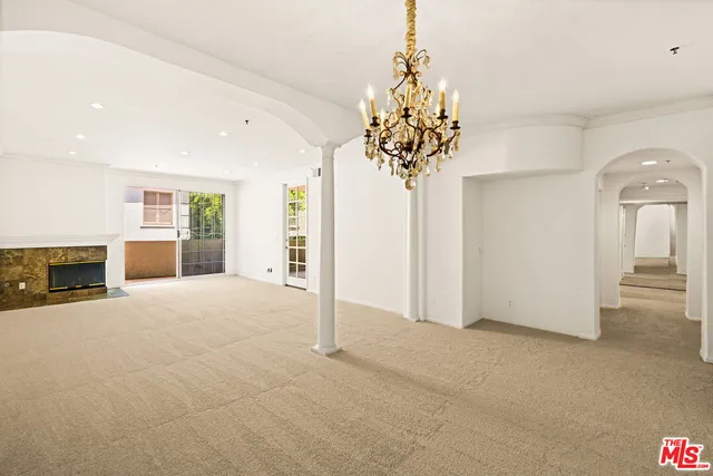 $1,249,000 | 930 North Doheny Drive, Unit 308, West Hollywood, CA 90069